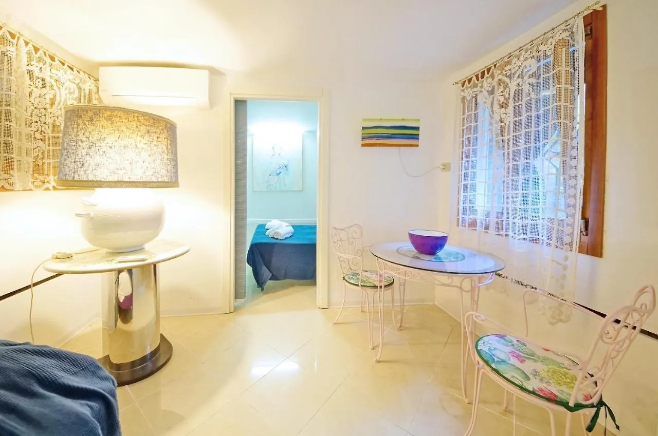 Dolcevita Apartments N 386 Venice Italy